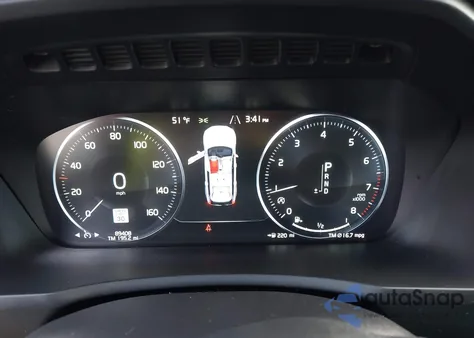 2016 Volvo Xc90 T6 Momentum из США, поврежденный, VIN YV4A22PK0G1030649